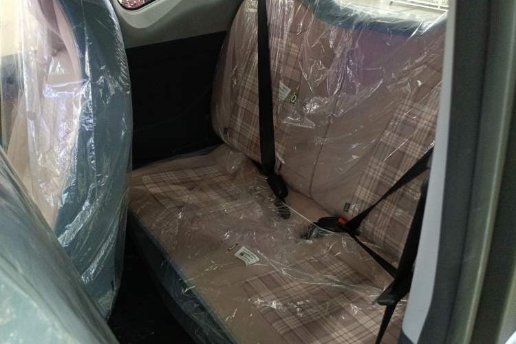 Used Chery QQ Ice Cream 2024 205km Sundae Interior 4