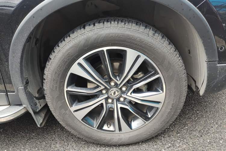 Used Dongfeng Aeolus AX7 2018 Classic 1.6T Automatic Prestige Model
