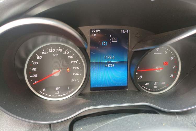 Used Mercedes-Benz C-Class 2019 C 180 L Dynamic Sports Edition Odometer Close Up