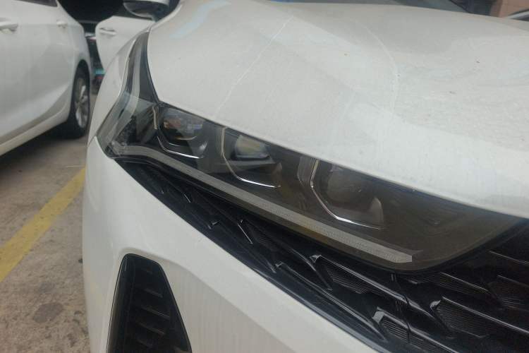 Used Kia K5 2021 380T GT-Line Refreshed Edition Right Front Headlight