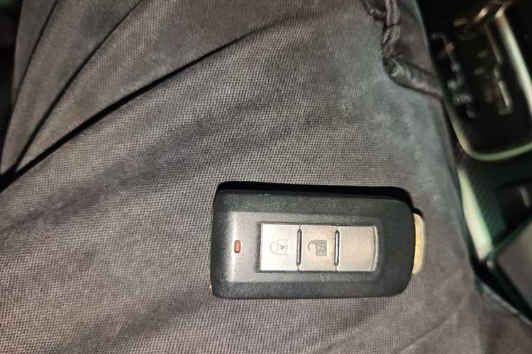 Used Mitsubishi Outlander 2020 2.0L Two-Wheel Drive Enjoyment Version 5 Seats
