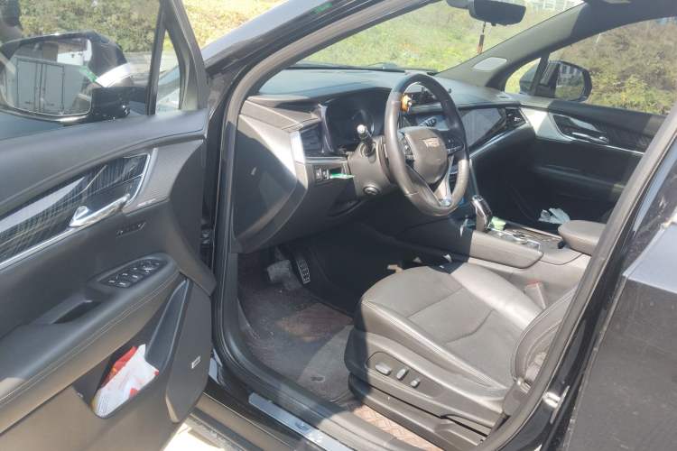 Used Cadillac XT6 2022 2.0T Six-Seater Four-Wheel Drive Luxury Version