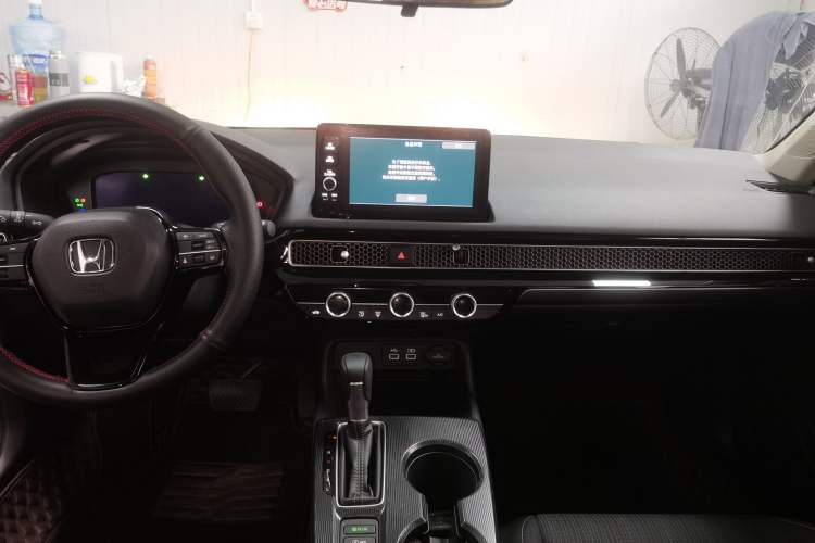 Used Honda Civic 2023 240TURBO CVT Dynamic Edition