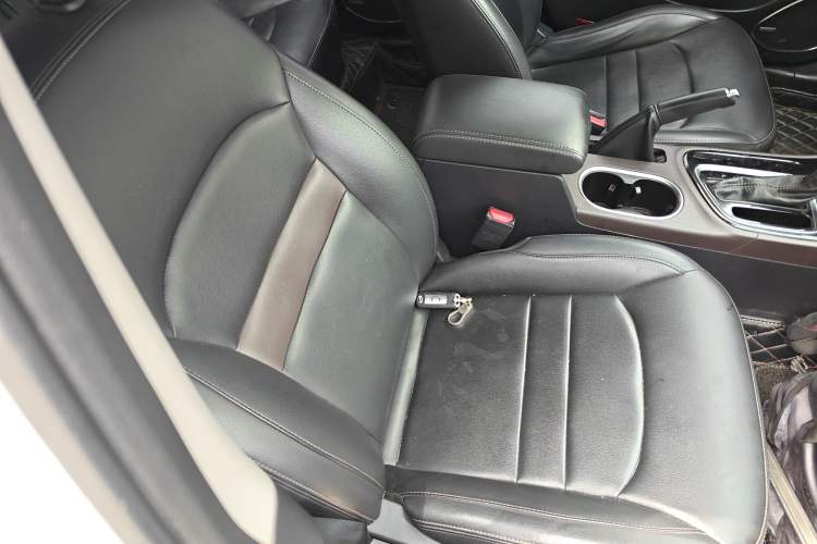 Used GAC Trumpchi GA4 2018 150N Automatic Luxury Edition Right Front Seat