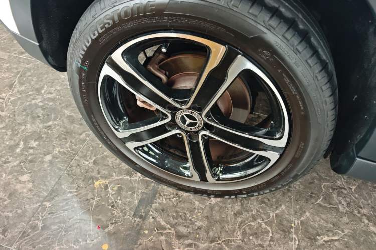 Used Mercedes-Benz GLA 2018 GLA 200 Fashion Model Right Rear Wheel Hub