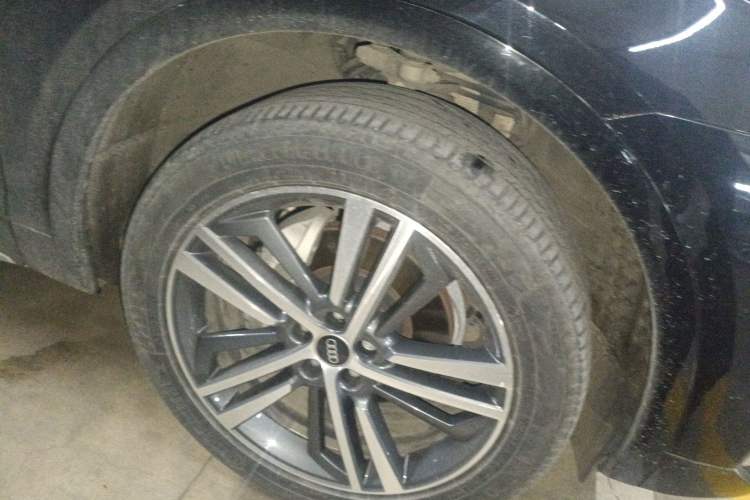 Used Audi Q5L 2022 40T Fashionable and Dynamic Model
