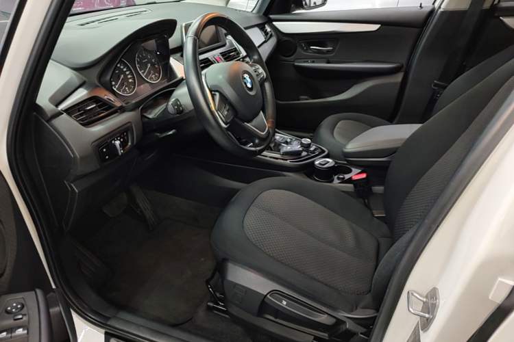 Used BMW 2 Series Active Tourer 2016 218i Fashion Model
