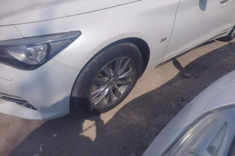 Used Infiniti Q50L 2015 2.0T Enjoyment Edition Left Front Wheel Hub