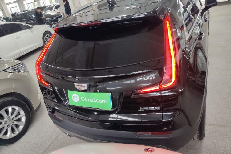 Used Cadillac XT4 2021 28T Two-Wheel Drive Leading Version
