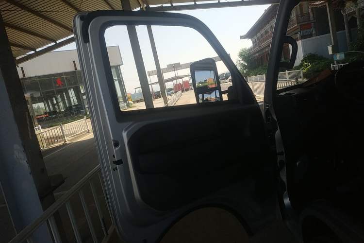 Used Wuling Dragon Truck 2023 2.0L Comfort Version