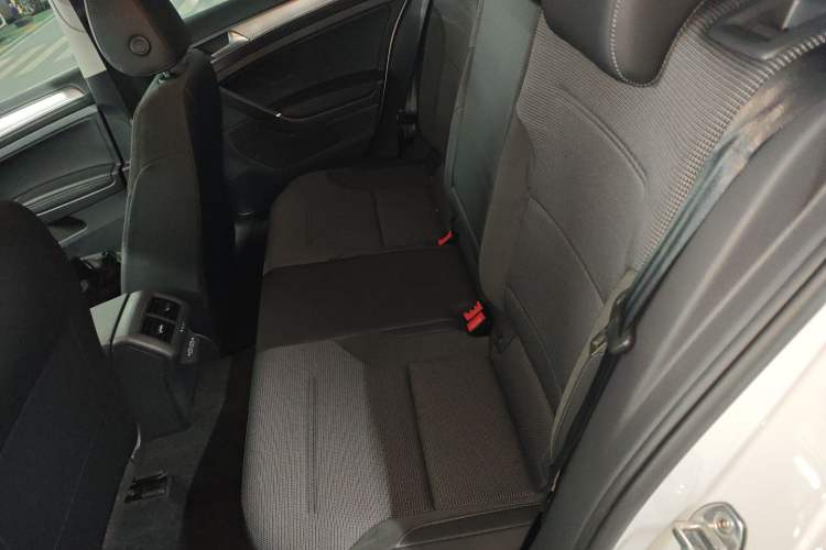 Used Volkswagen Golf 2020 280TSI DSG Comfort Version
