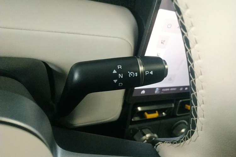 Used iCAR V23 2025 401 Two-Wheel Drive Advanced Edition
