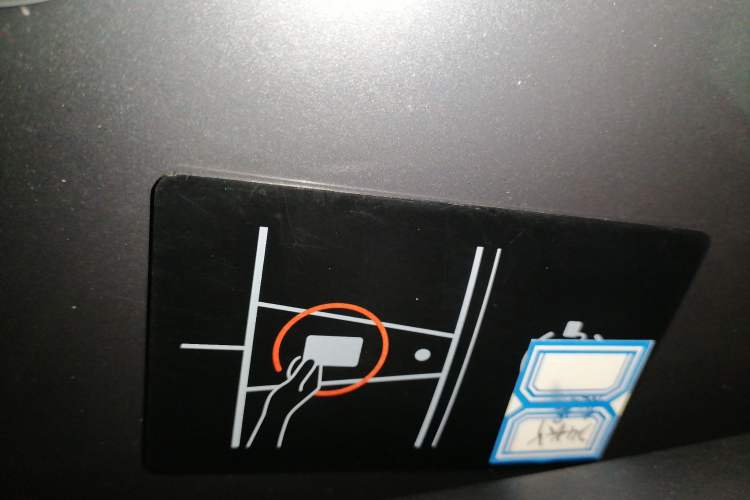 Used Tesla Model Y 2024 Long-Range All-Wheel-Drive Version
