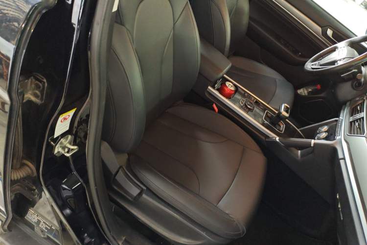 Used Haval H6 2018 Sport Edition 1.5T Automatic Two-Wheel Drive Elite Model China V Standard