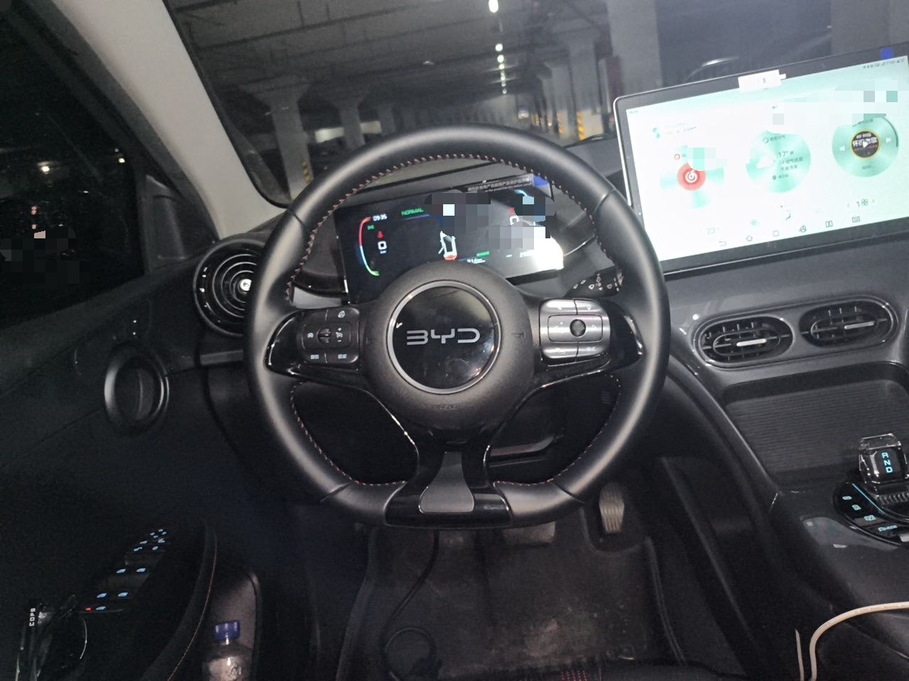 BYD e2 2024 Honor Edition Luxury Model — снимка 10