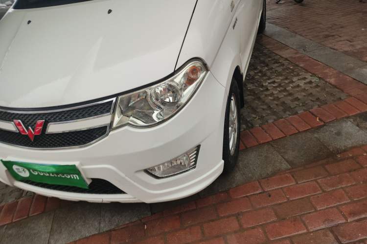 Used Wuling Hongguang 2014 1.5L S Standard Version
