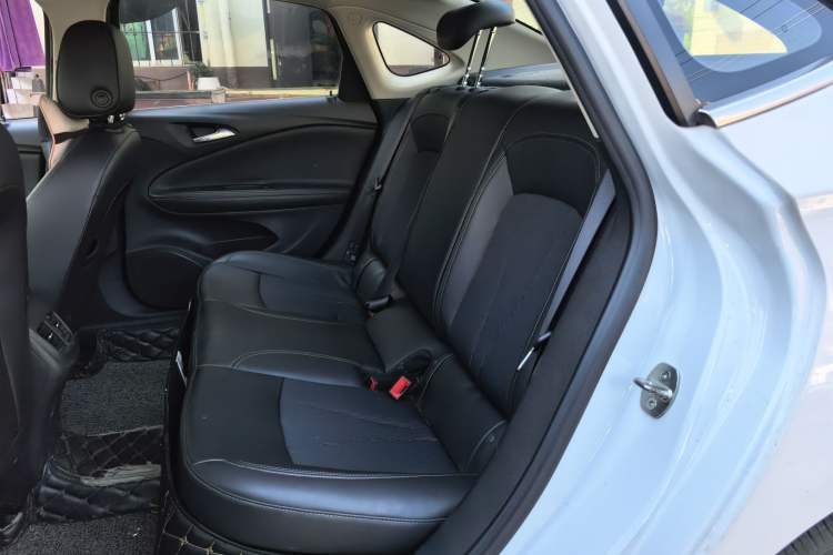 Used Buick Verano 2018 Sedan 20T Dual-Clutch Leading Model