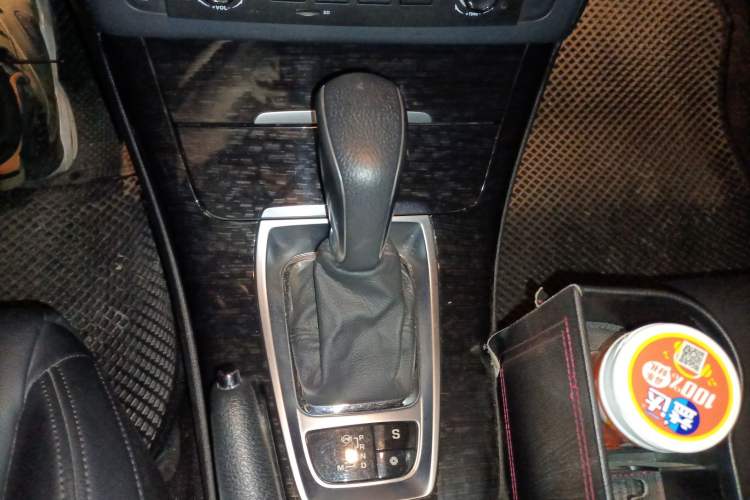 Used Citroen C5 2013 2.3L Automatic Zunyu Model