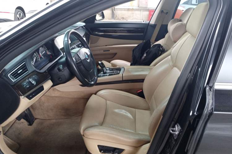 Used BMW 7 Series 2009 740Li Luxury Model Left Front Seat