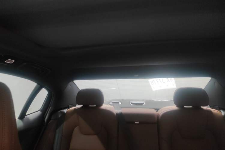 Used Volvo S60 2025 B4 Zhiyi Luxury Edition Headliner
