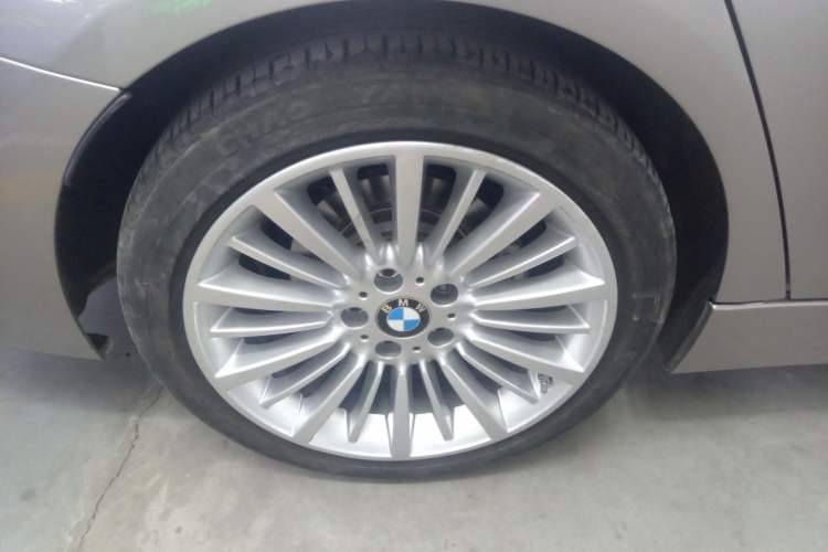 Used BMW 3 Series 2018 320Li Fashion Model
