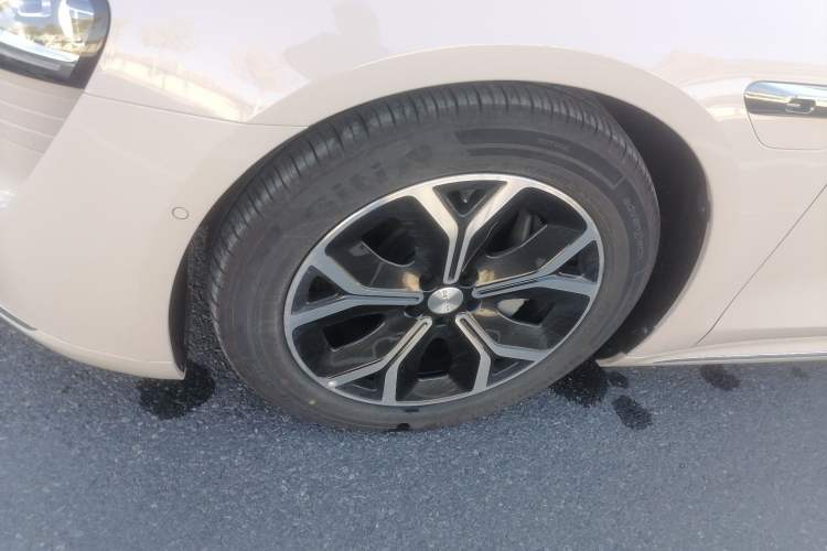 Used Hima Luxeed S7 2025 855 km Max