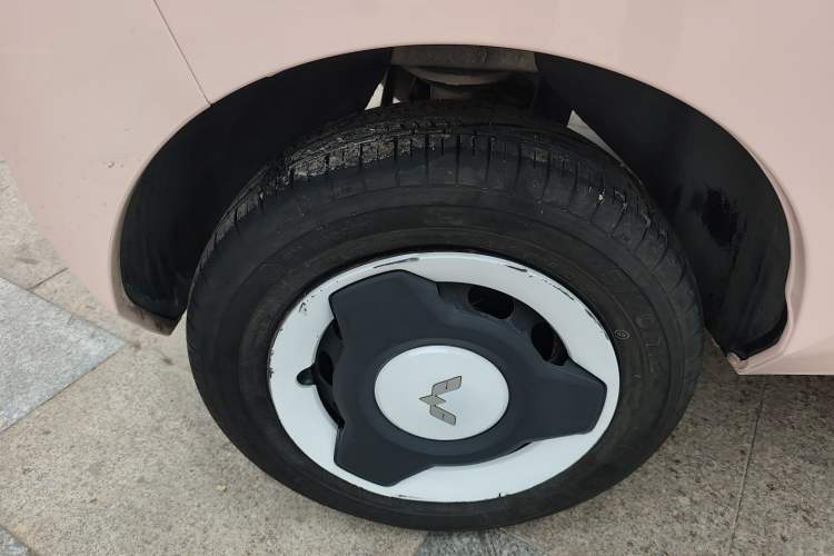 Used Wuling Hongguang MINIEV 2022 Macaron Premium Model – Lithium Iron Phosphate Exterior 5