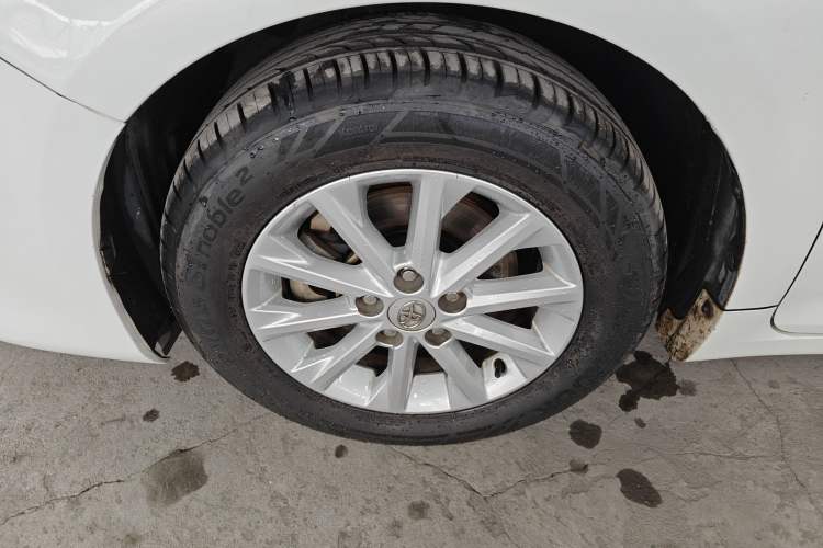 Used Toyota Camry 2015 2.0G Premier Edition
