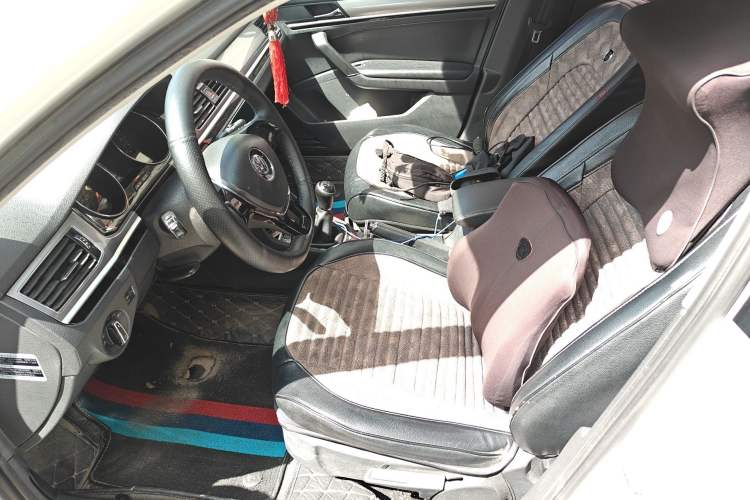 Used Volkswagen Bora 2016 1.6L Manual Comfort Model
