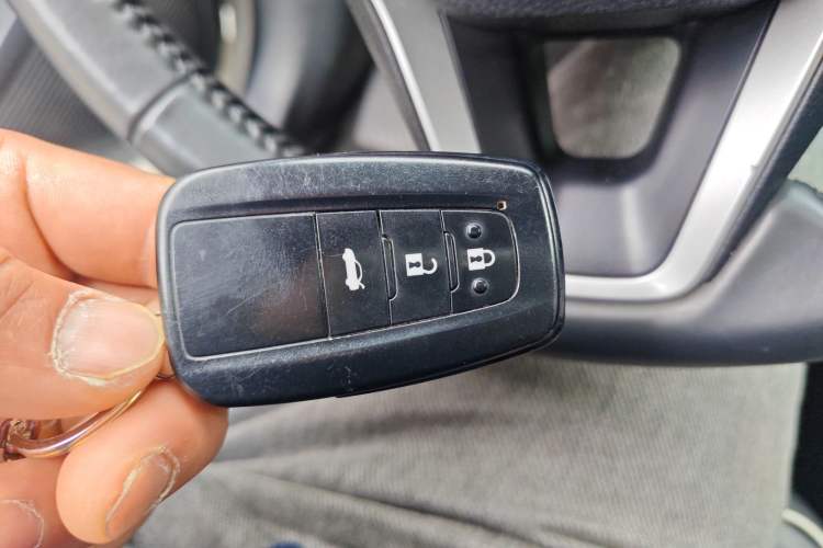 Used Toyota Corolla 2021 1.2T S-CVT Luxury Edition
