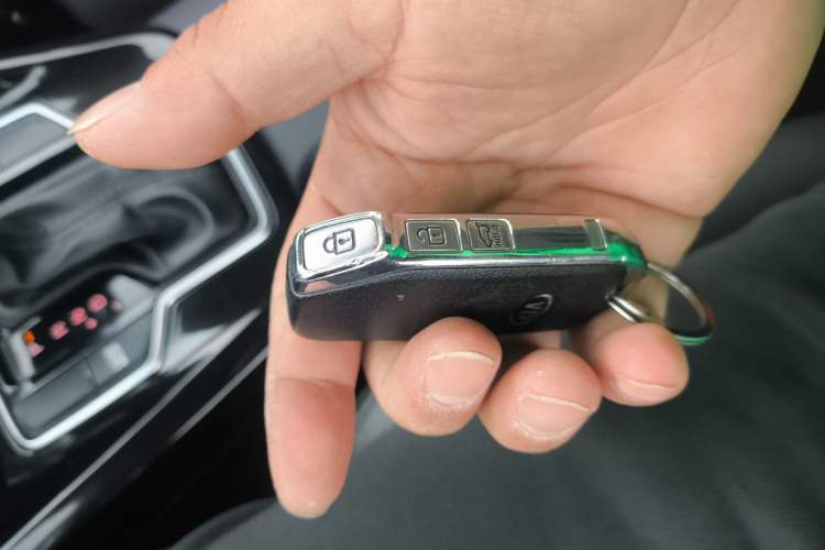 Used Kia Sportage R 2018 2.0L Automatic Smart Luxury Version China V Standard