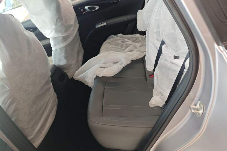 Used Geely Galaxy Geome 2026 Model 410km Carefree Edition Left Rear Seat