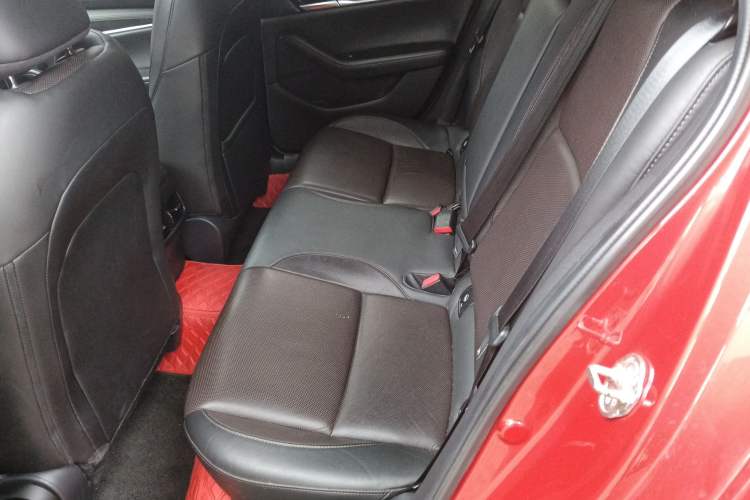 Used Mazda 3 Axela 2021 2.0L Automatic Zhiya Edition Interior 4