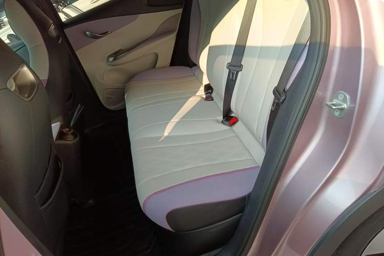 Used BYD Dolphin 2023 420 km Free Version
