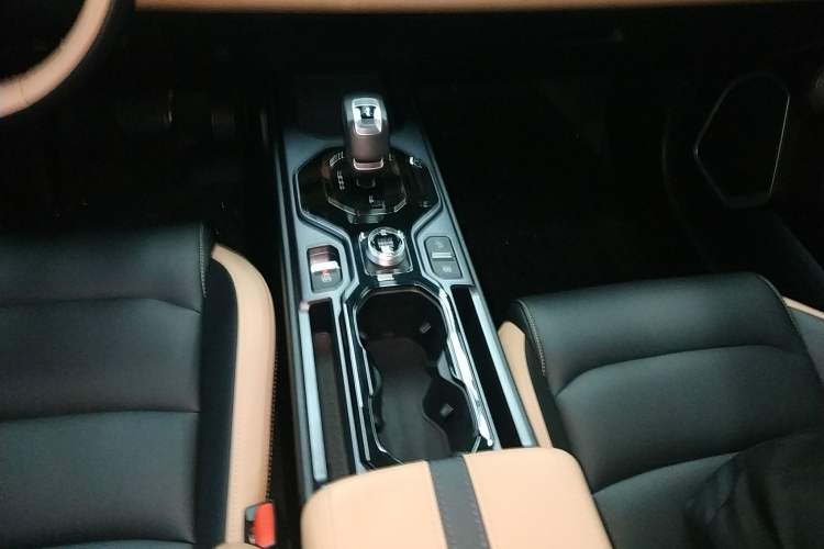 Used Geely Auto icon 2023 1.5TD Chocolate Luxe Edition
