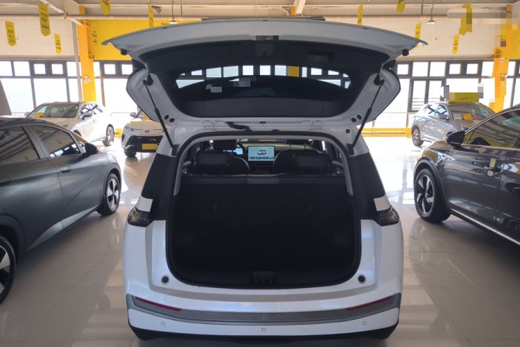 Used AION Y 2023 Plus 510 Smart Edition
