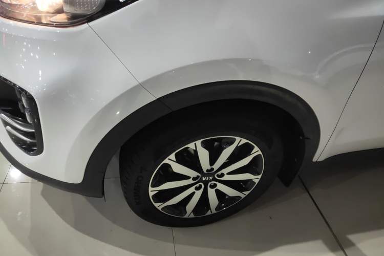 Used Kia KX5 2016 1.6T Automatic Two-Wheel Drive DLX
