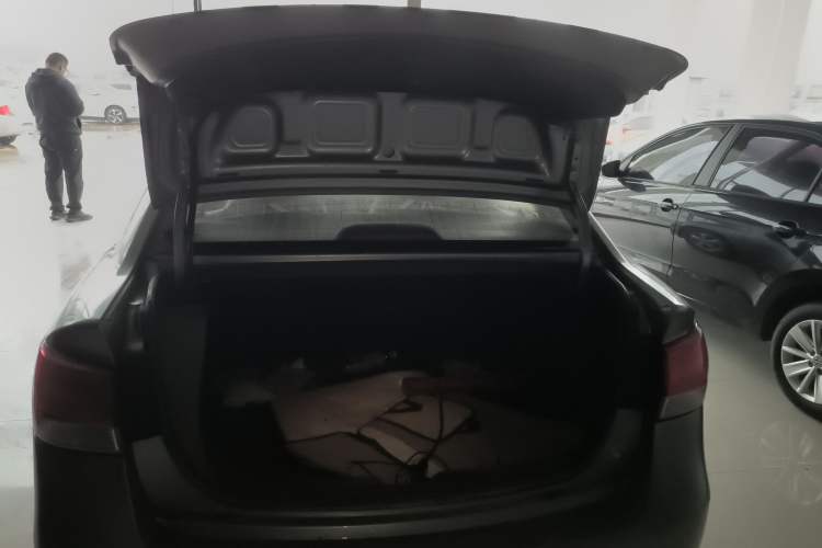 Used Kia Forte 2014 1.6L MT GL
