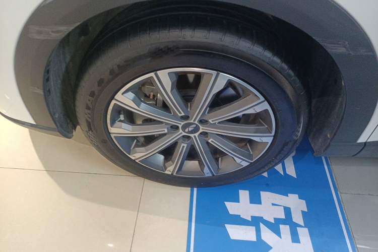 Used Chery Fengyun T9 2024 120 Long-Range Comfort Version 7 Seats Lithium Iron Phosphate Exterior 4