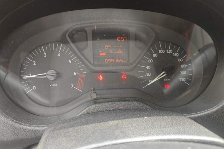 Used Citroen Elysee 2014 1.6L Manual Fashion Edition