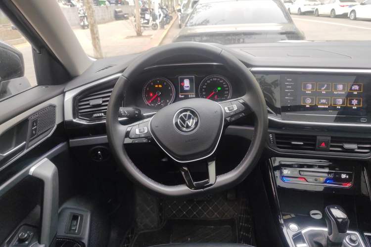 Used Volkswagen Tayron 2021 280TSI Two-Wheel Drive Luxury Smart Connectivity Version Steering Wheel