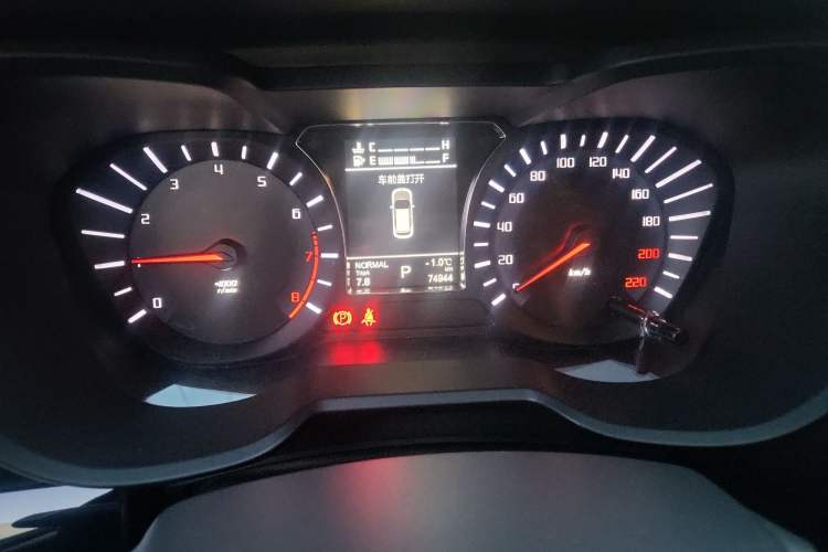 Used GAC Trumpchi GS4 2017 235T Automatic Two-Wheel Drive Luxury Smart Connectivity Version
