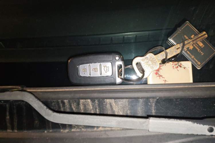 Used Kia Forte 2014 1.6L AT Premium Model