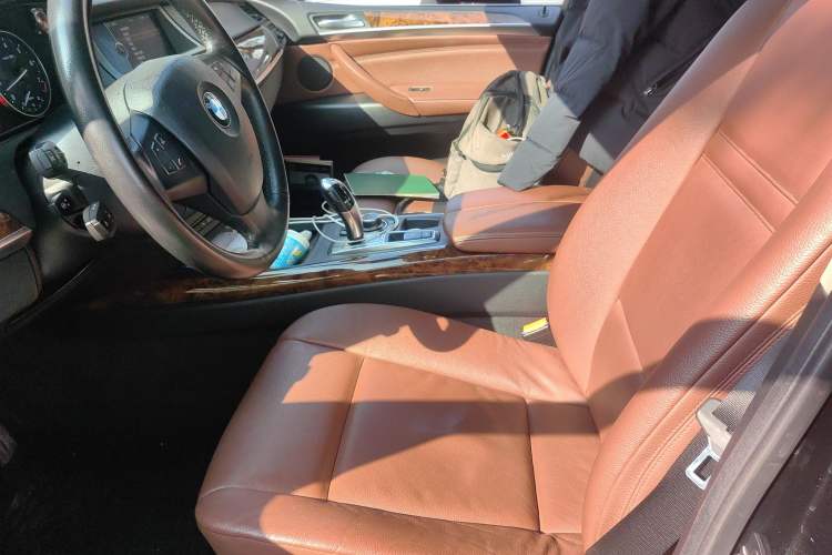 Used BMW X5 2011 xDrive35i Leading Model