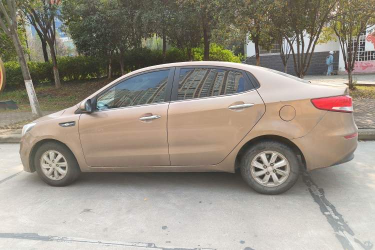 Used Kia K2 2015 Sedan 1.4L Automatic GLS