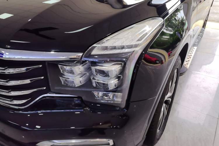 Used GAC Trumpchi GS8 2017 320T Two-Wheel Drive Luxury Smart Connectivity Version (7 Seats)