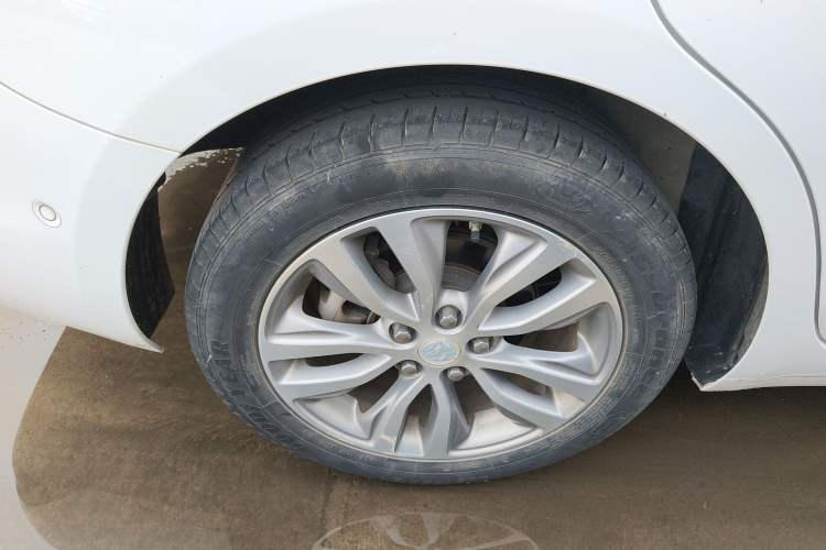 Used Buick GT 2019 18T Automatic Connected Flagship Version China VI Standard