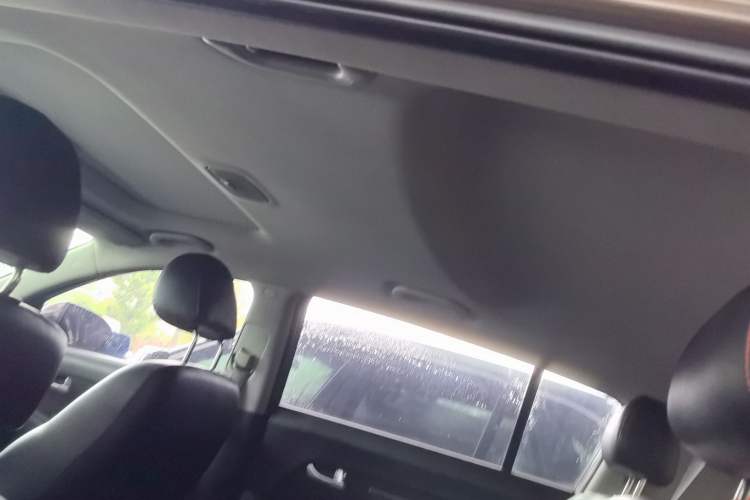 Used Kia Sportage R 2016 2.0L Automatic Two-Wheel Drive GL Headliner