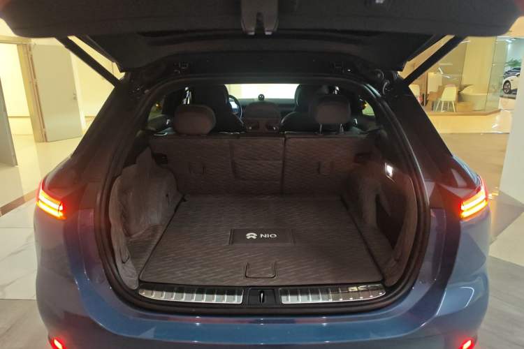 Used Nio ES7 2022 75 kWh Trunk