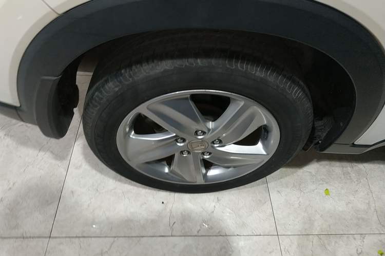 Used Honda Vezel 2020 1.5L CVT Elite Edition
